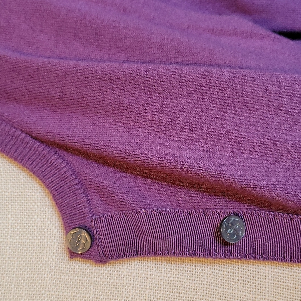 Ann Taylor Cardigan - Picture 2 of 6